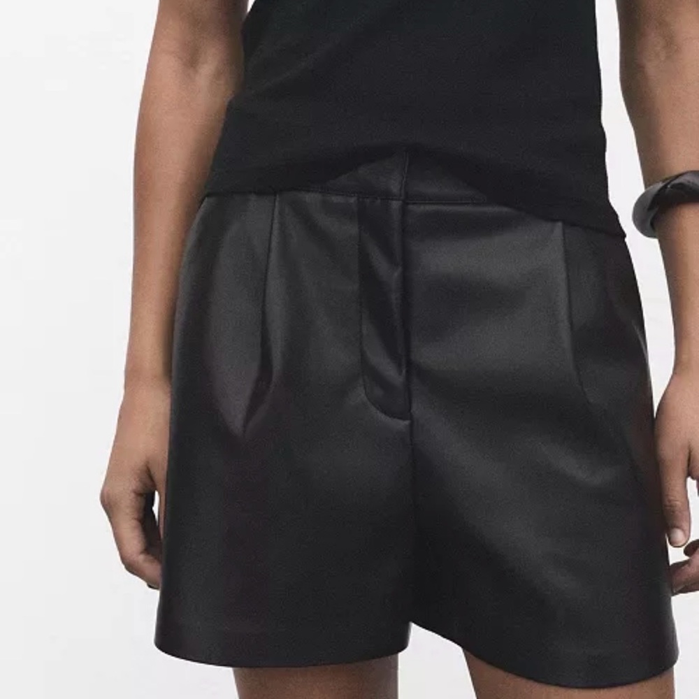 NWOT Mango Faux Leather Shorts